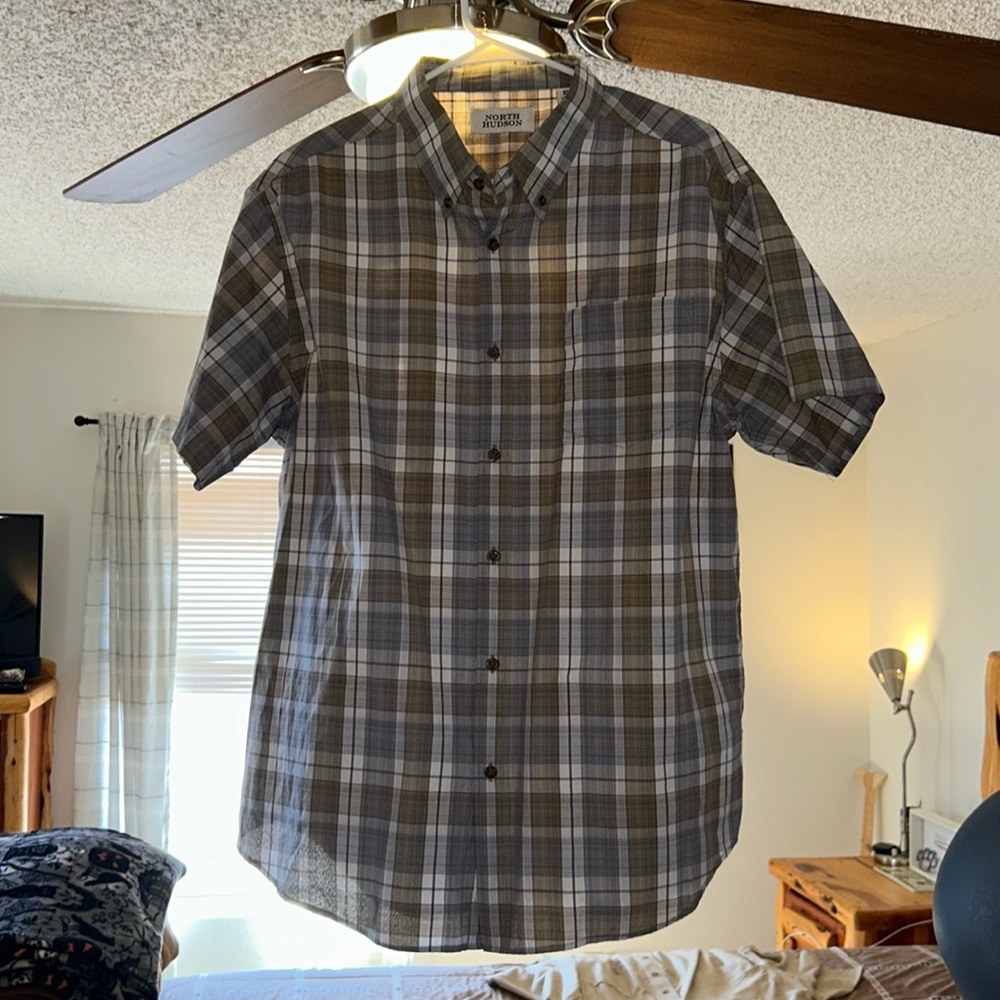 Nice short sleeve dress wear